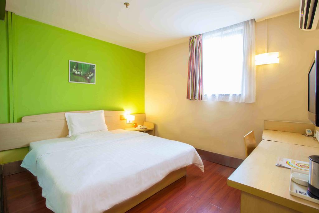 7Days Inn Shaoguang Buxing Street Номер фото